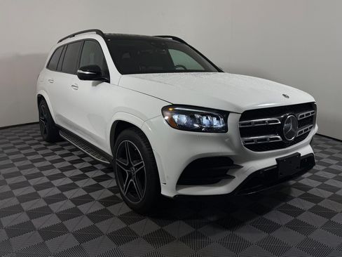 Used 2022 Mercedes-Benz GLS 450 4MATIC image 7