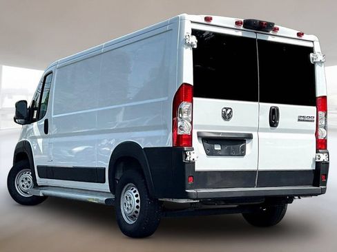 Used 2025 RAM ProMaster 2500 w/ U-Haul Equipment Group FWD image 4