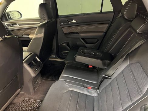 Used 2021 Volkswagen Atlas Cross Sport SEL Premium AWD/4WD image 30