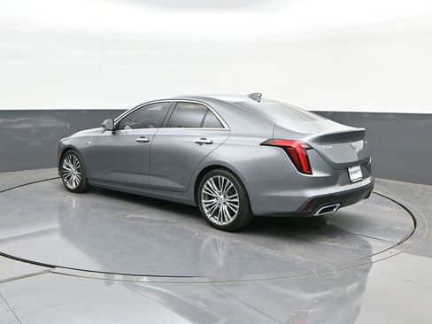 Used 2020 Cadillac CT4 Premium Luxury RWD image 5
