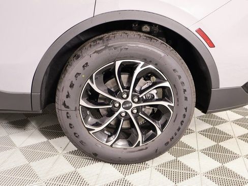 New 2026 Lincoln Nautilus Premier w/ Equipment Group 102A image 19