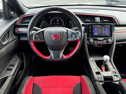 Used 2018 Honda Civic Type R image 12