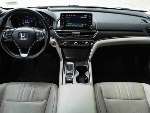 Used 2022 Honda Accord Touring image 26