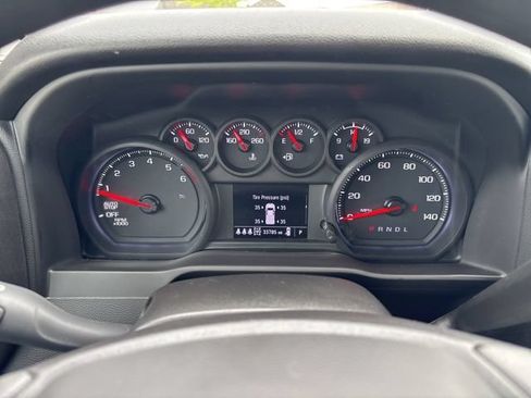 Used 2025 Chevrolet Silverado 1500 Custom w/ Turbomax Blackout Package AWD/4WD image 6