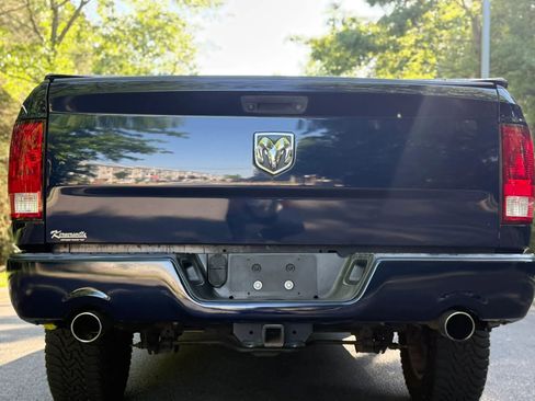 Used 2015 RAM 1500 Express RWD image 6