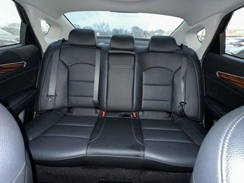 Used 2019 Kia Cadenza Technology image 26