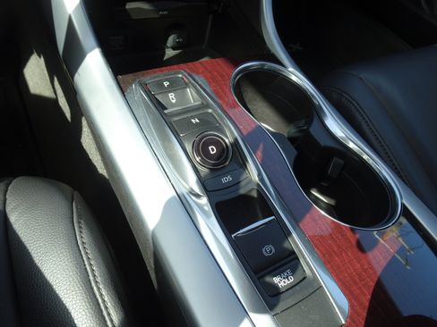 Used 2016 Acura TLX V6 FWD image 13