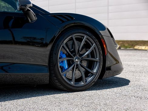 Used 2023 McLaren Artura image 37