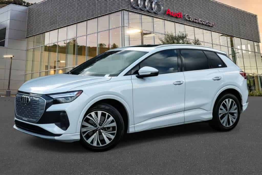 Used 2023 Audi Q4 e-tron Premium Plus RWD image 1