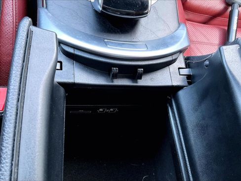 Used 2017 Mercedes-Benz C 300 Coupe image 31