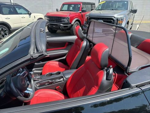 Used 2018 Ford Mustang GT Premium w/ Equipment Group 401A RWD image 12