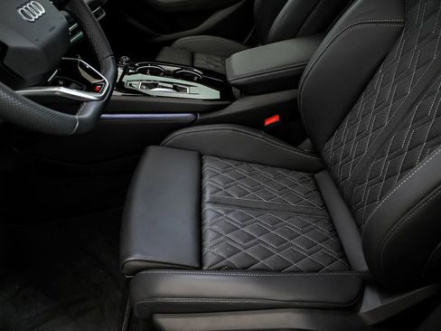 Used 2025 Audi S5 Premium Plus w/ Premium Plus Package AWD/4WD image 11