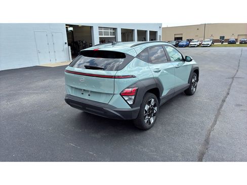 Used 2025 Hyundai Kona SEL AWD/4WD image 6
