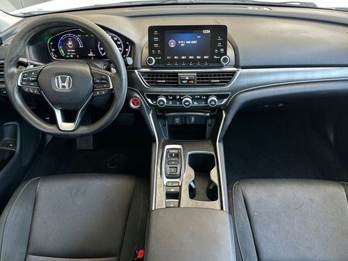 Used 2019 Honda Accord Hybrid image 25