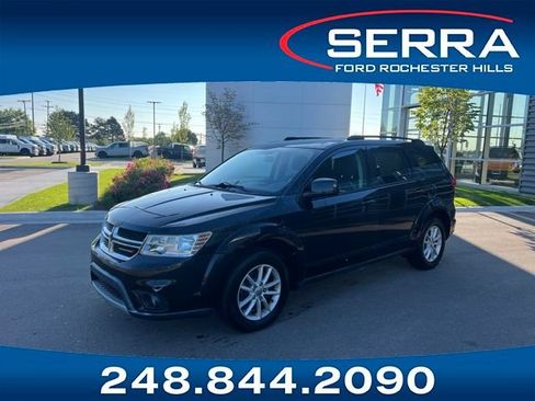 Used 2013 Dodge Journey SXT FWD image 1