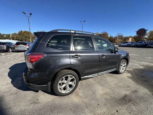 Used 2017 Subaru Forester 2.5i Touring image 24