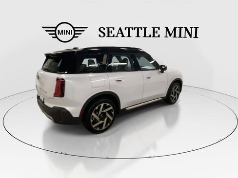 Certified 2025 MINI Cooper Countryman S image 11