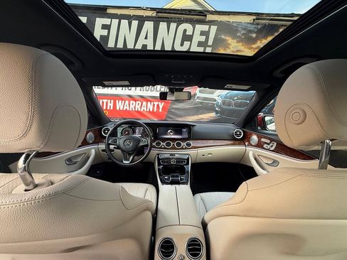 Used 2017 Mercedes-Benz E 300 4MATIC image 12