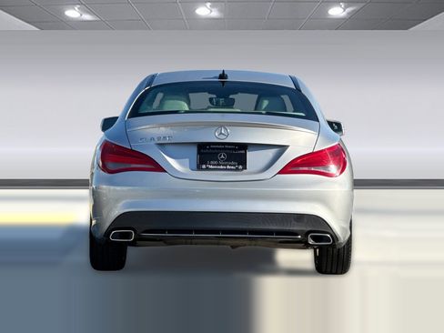 Used 2015 Mercedes-Benz CLA 250 image 9