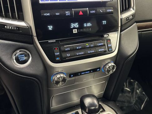 Used 2017 Toyota Land Cruiser AWD/4WD image 26