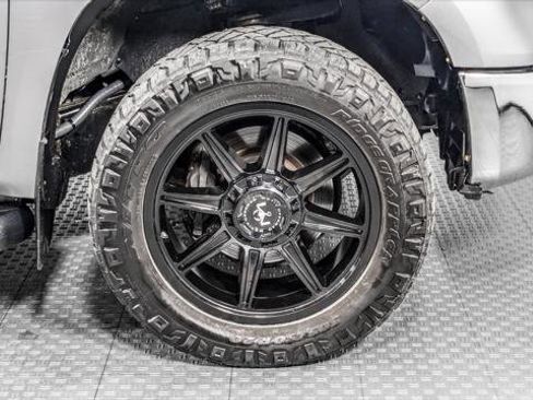 Used 2015 Toyota Tundra Limited w/ Limited Premium Package AWD/4WD image 36