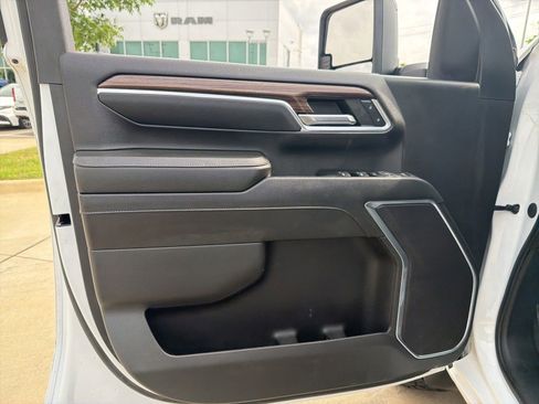 Used 2024 Chevrolet Silverado 2500 LT w/ Convenience Package AWD/4WD image 14