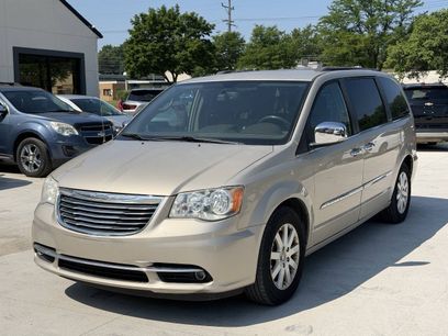 Used 2012 Chrysler Town & Country Touring-L w/ Entertainment Group #2