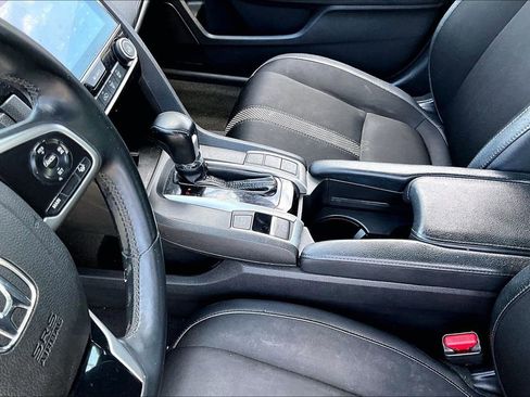 Used 2020 Honda Civic Sport image 15