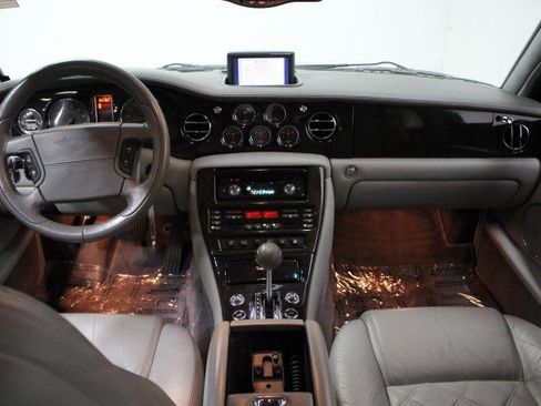 Used 2002 Bentley Arnage T image 28