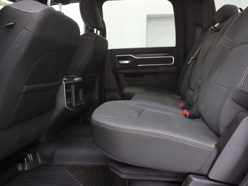Used 2021 RAM 2500 Big Horn w/ Night Edition image 34