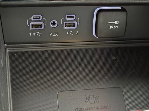 New 2025 Jeep Grand Cherokee L Limited w/ Luxury Tech Group II image 25