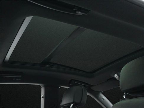 Used 2022 Maserati Levante Modena image 19