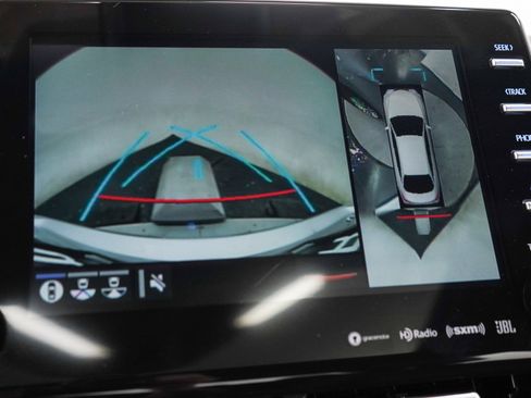 Used 2021 Toyota Avalon Limited w/ Advanced Safety Package FWD image 28