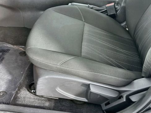 Used 2016 Ford Focus SE w/ SE Sport Package FWD image 22