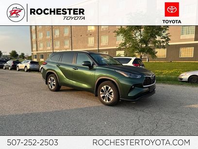Used 2023 Toyota Highlander XLE