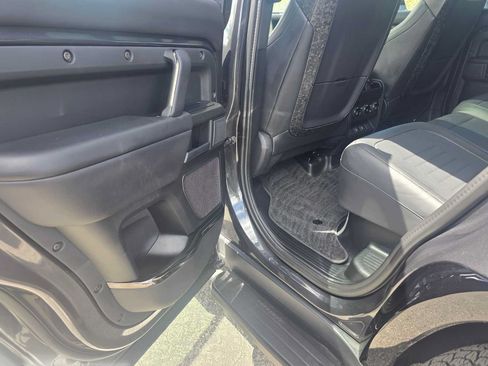 Used 2025 Land Rover Defender 110 AWD/4WD image 16