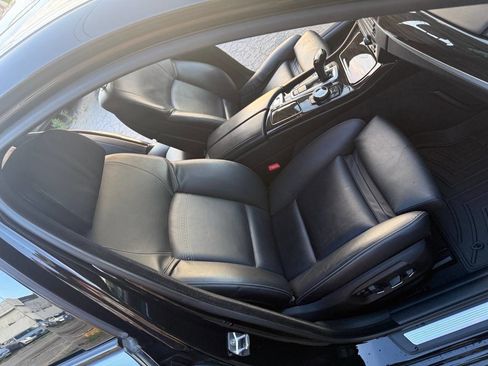 Used 2015 BMW 550i Sedan RWD image 19