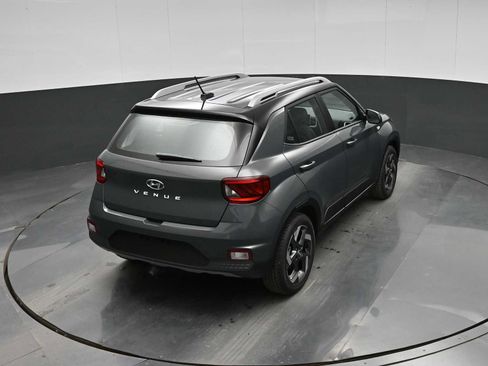 New 2026 Hyundai Venue SEL FWD image 27