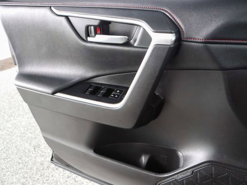 Used 2020 Toyota RAV4 TRD Off-Road image 22