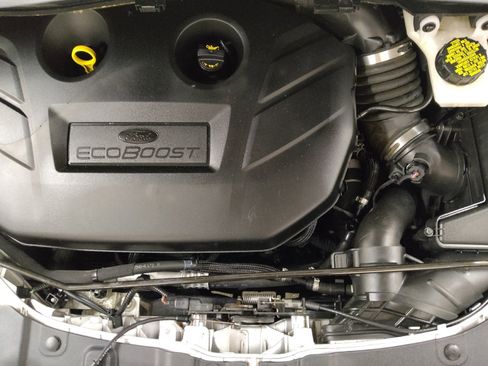 Used 2018 Ford Escape SE w/ Ford Safe & Smart Package AWD/4WD image 30