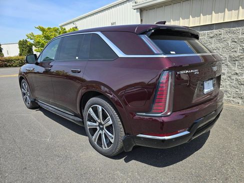 New 2025 Cadillac Escalade IQ Luxury 2 image 4