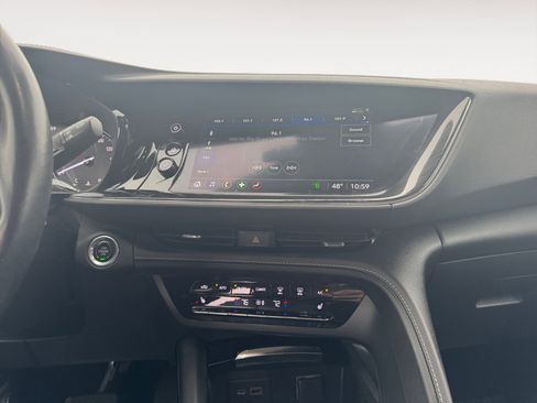 Certified 2023 Buick Envision Essence image 11