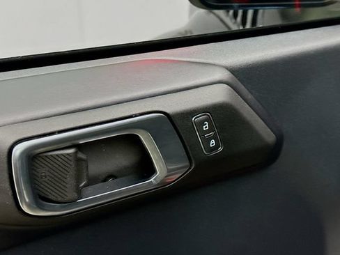 Used 2024 Ford Bronco Raptor w/ Interior Carbon Fiber Pack 6 AWD/4WD image 18