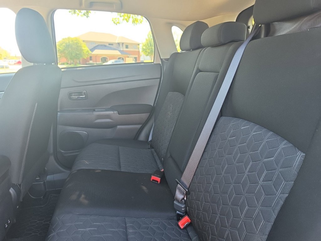 Used 2026 Mitsubishi Outlander Sport LE AWD/4WD image 20