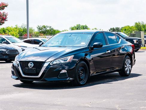 Used 2020 Nissan Altima 2.5 S FWD image 7