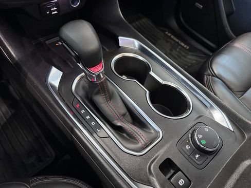 Certified 2023 Chevrolet Traverse RS image 21