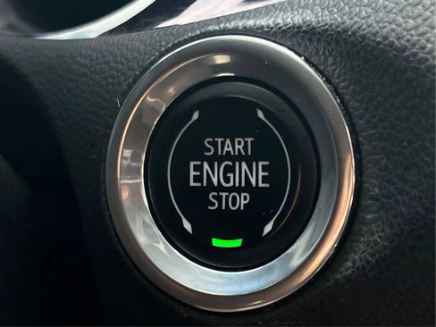 Used 2023 Buick Encore GX Preferred w/ Cold Weather Comfort Package AWD/4WD image 38