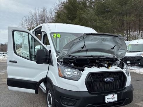 Used 2024 Ford Transit 250 148 Medium Roof image 9