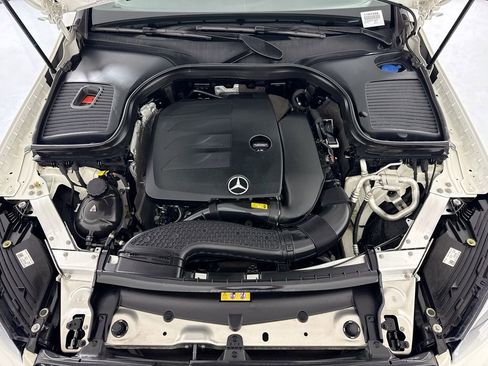 Used 2022 Mercedes-Benz GLC 300 image 29