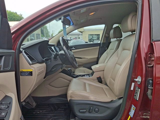 Used 2017 Hyundai Tucson SE Plus AWD/4WD image 13